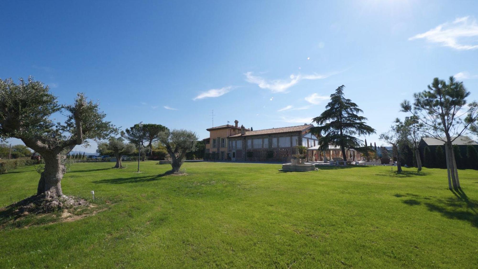 Agriturismo La Rugea - Le Spighe Prato  Exterior photo