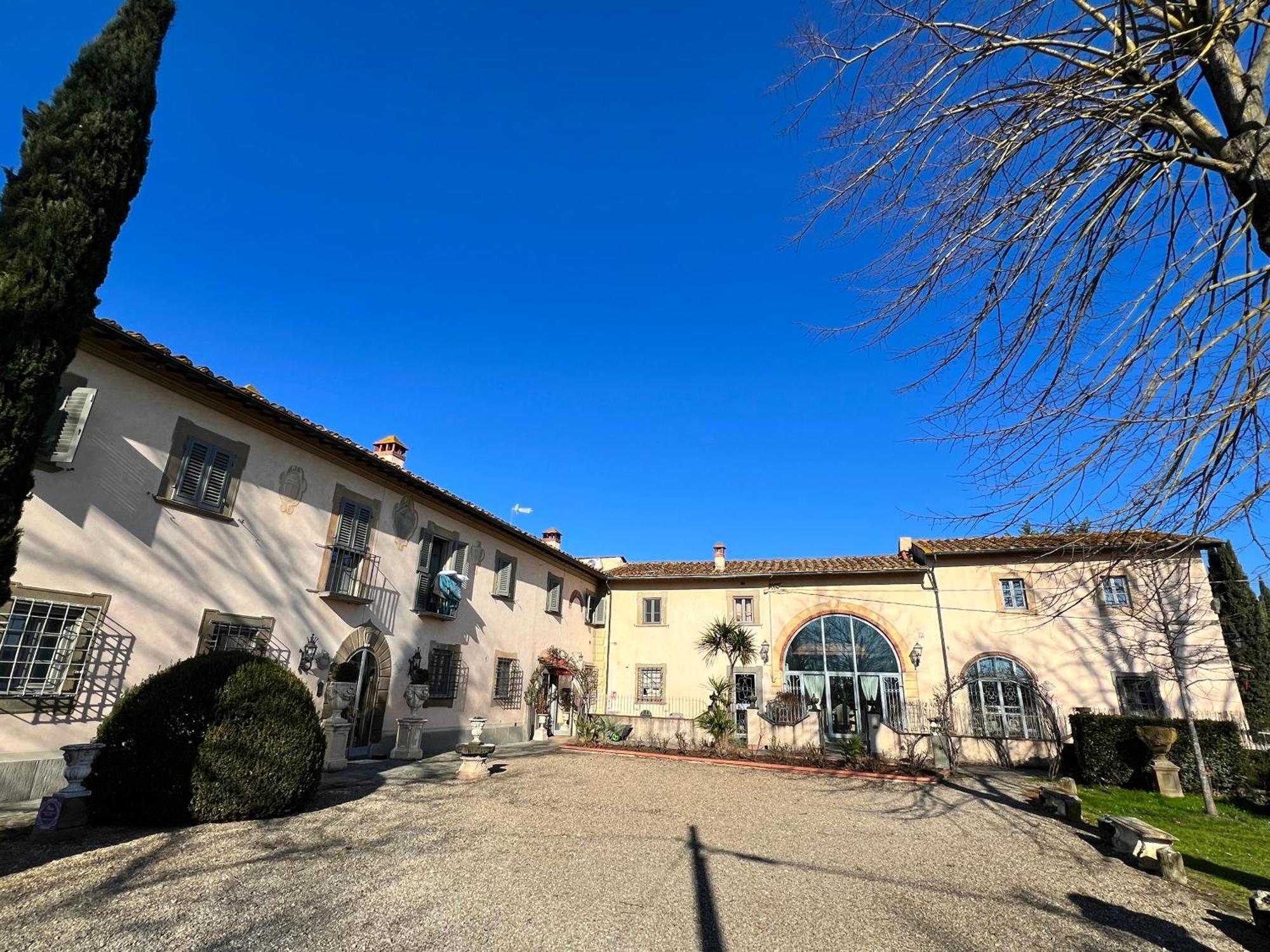 Agriturismo La Rugea - Le Spighe Prato  Exterior photo